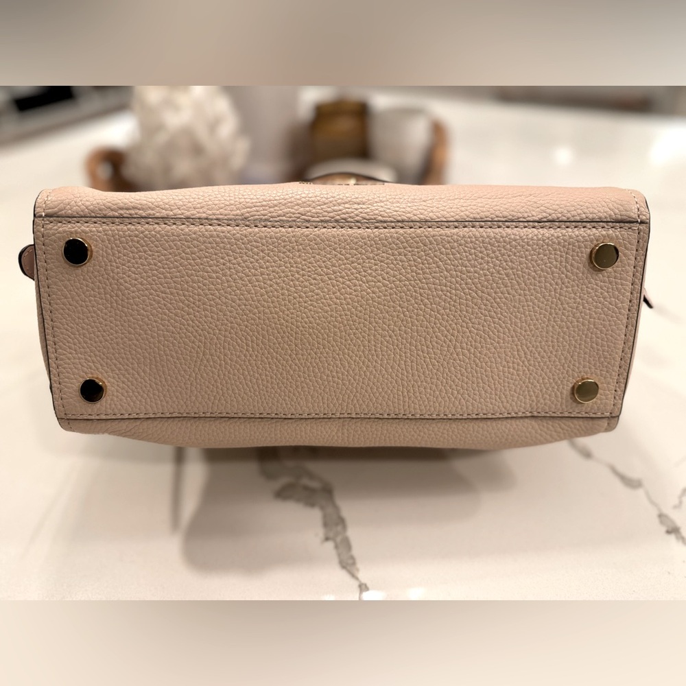 🆕 NWT Michael Kors Bristol Satchel Bag with studs • Soft Nude Pink - Picture 6 of 16